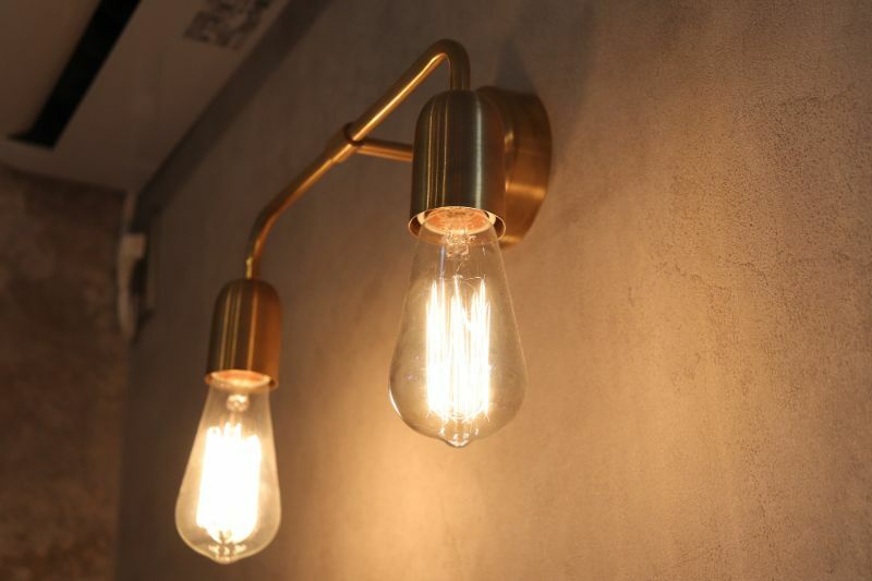 ハチサロン外灯