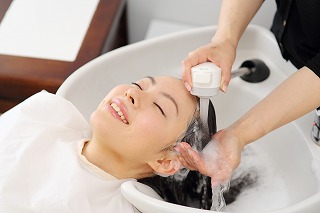 頭皮のクレンジング